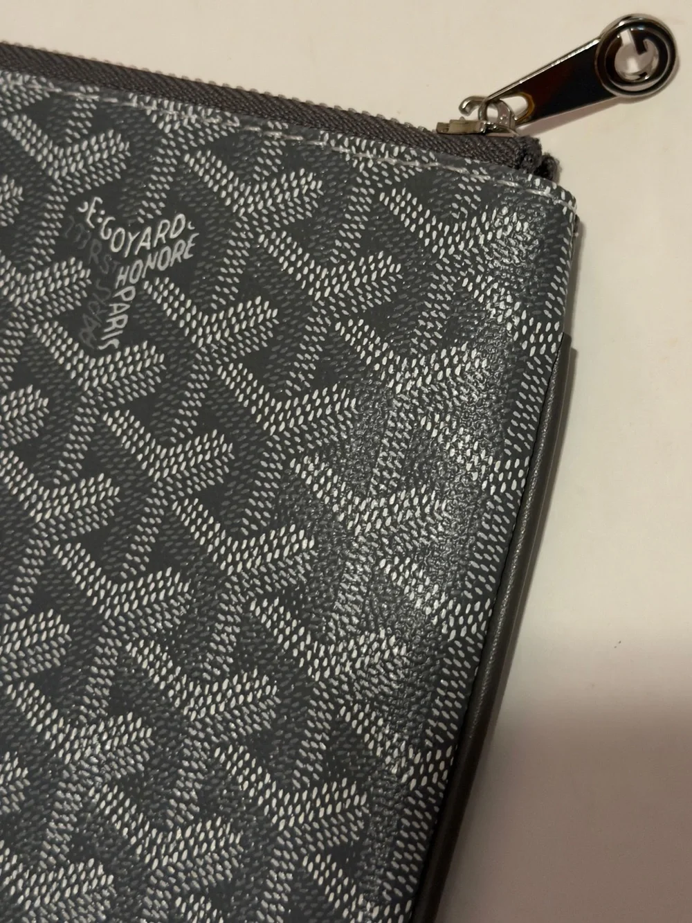 Goyard signature light
